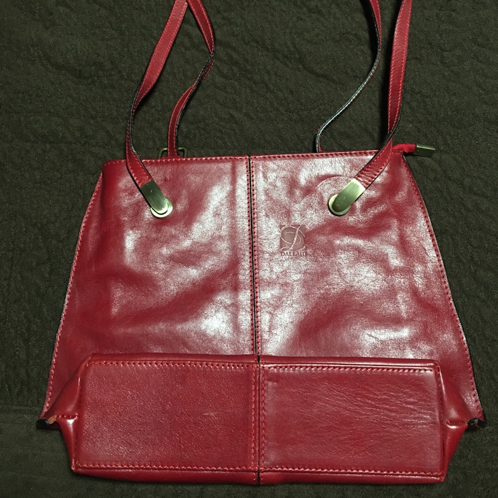 Dallaiti Design genuine leather red shoulder/backpack